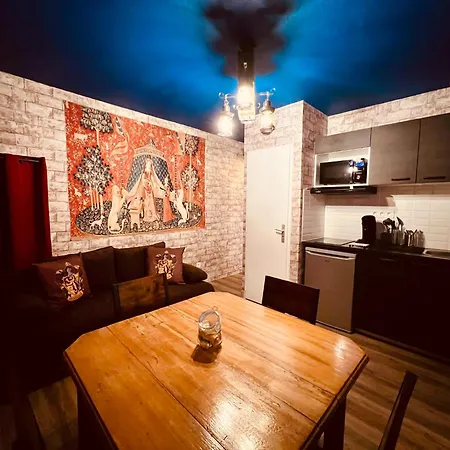 Le Logis Des Sorciers - Homy Apartment